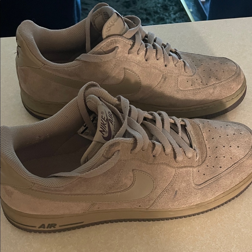 Nike Men's Beige Suede Shoes